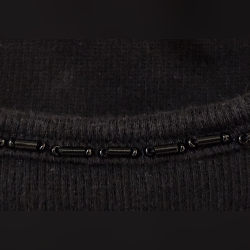 Sag Harbor embroidered tank top - Picture 2 of 4